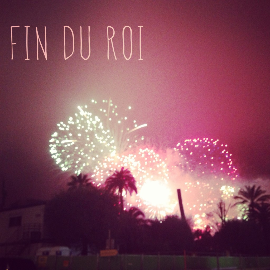 fin du roi du carnaval de nice, le roi brule, feu d'artifice, carnaval de nice 06