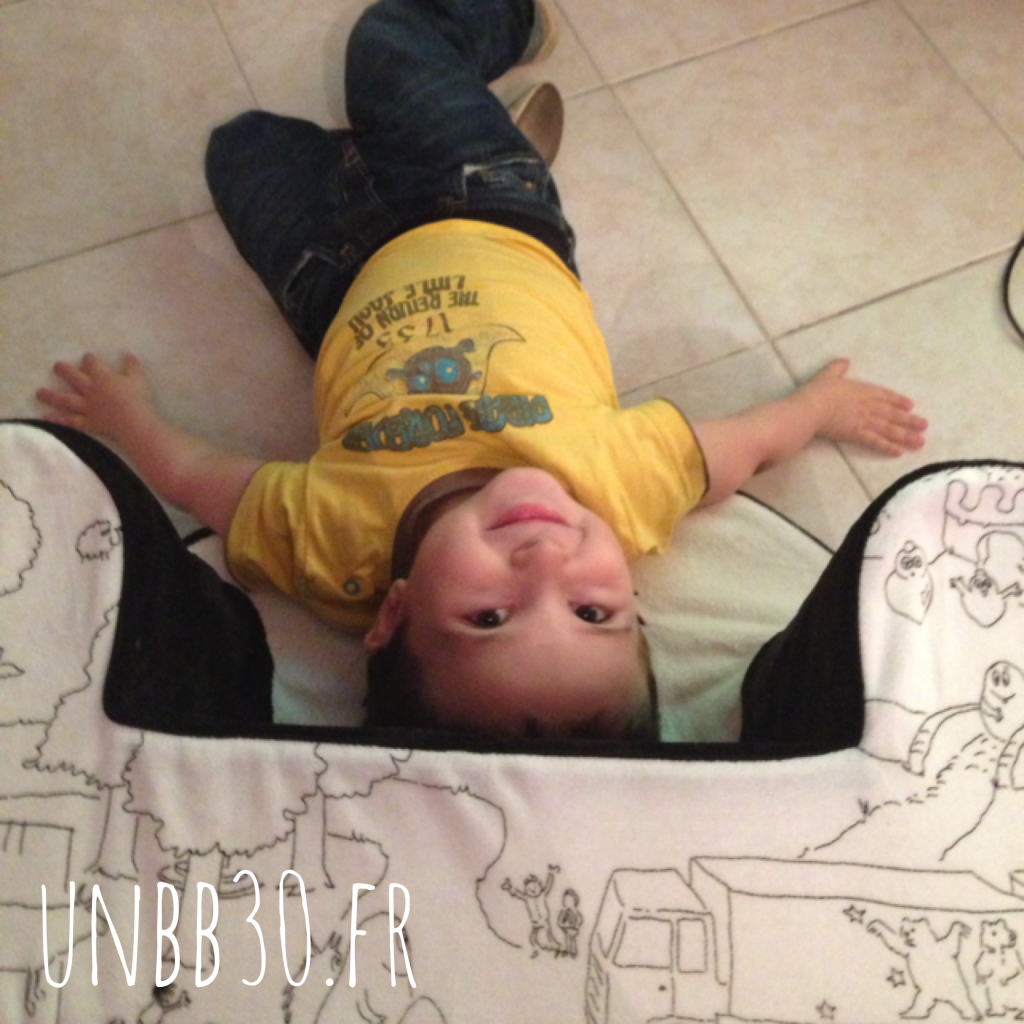 fauteuil barbouille babycâlin à l'envers MiniBN