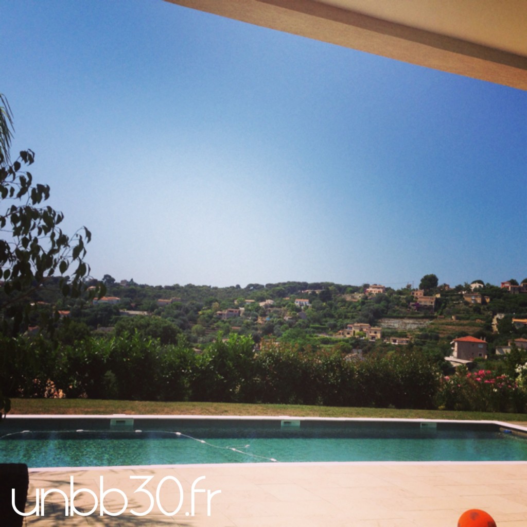 soleil piscine antibes
