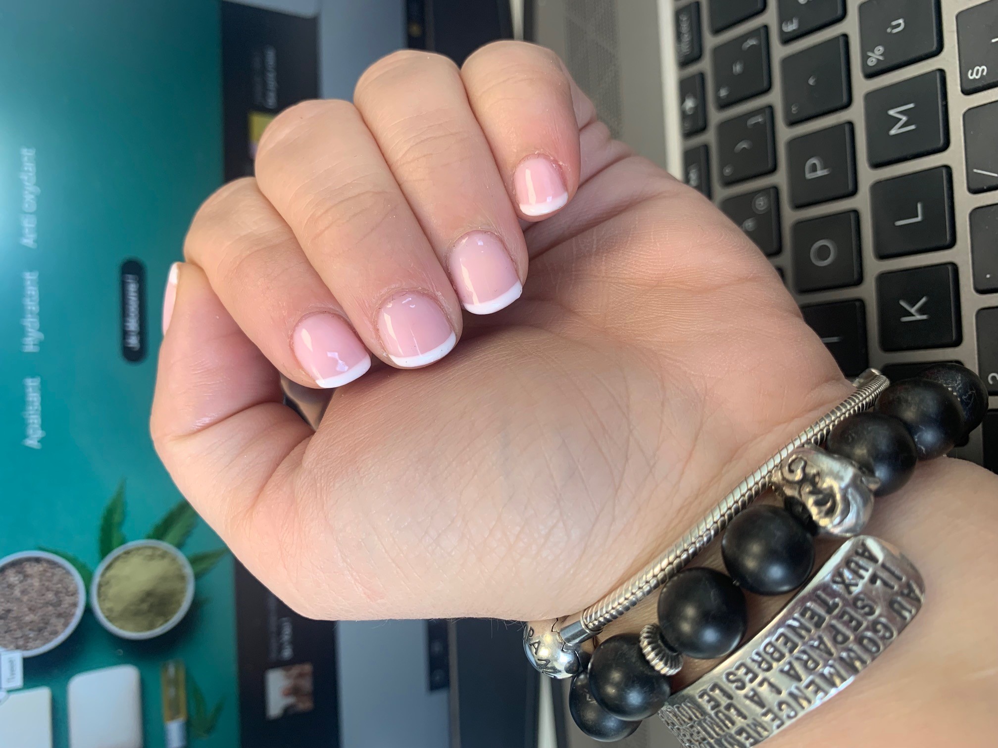 French Manucure Vernis Semi Permanent